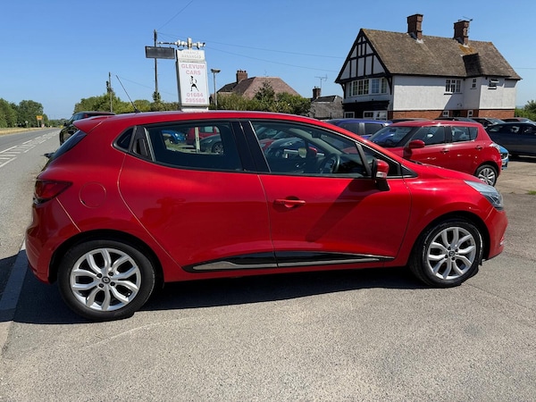 Used Renault Clio 2017 for sale - 74664399: Photo 10