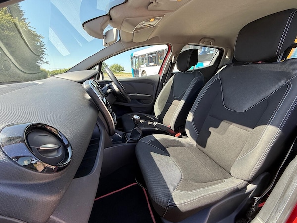 Used Renault Clio 2017 for sale - 74664399: Photo 18
