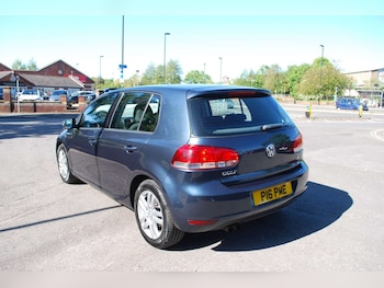 Used Volkswagen Golf 2009 for sale - 78445667: Photo