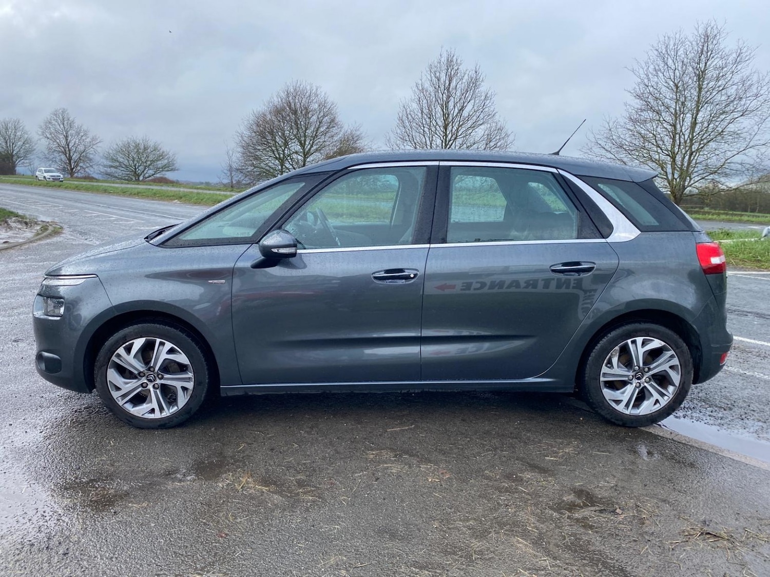 Used Citroen C4 Picasso 2014 for sale - 77548352: Photo 5