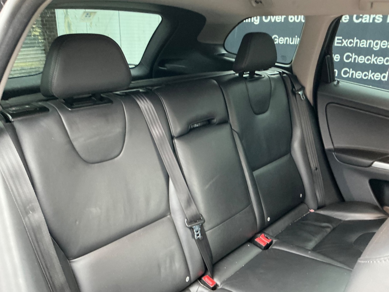 Used Volvo XC60 2017 for sale - 77508403: Photo 8