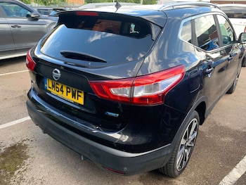 Used Nissan Qashqai 2014 for sale - 79143480: Photo