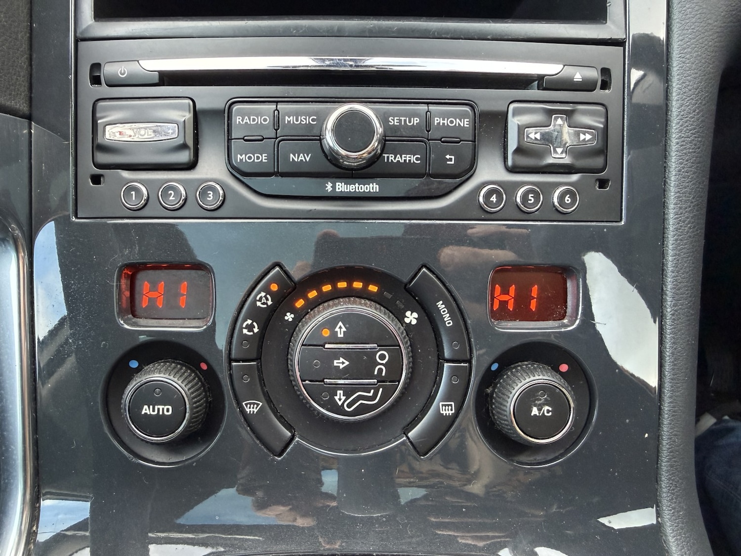 Used Peugeot 3008 2014 for sale - 76794226: Photo 34