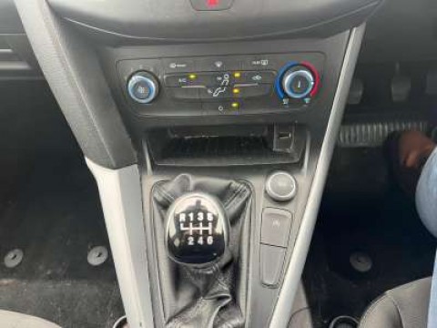 Used Ford Focus 2015 for sale - 77921348: Photo 15