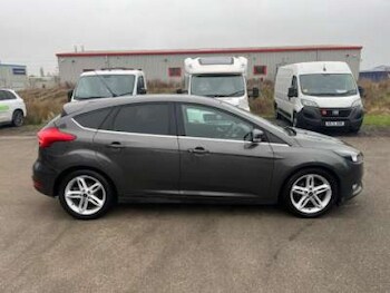 Used Ford Focus 2015 for sale - 77921348: Photo