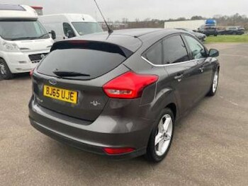 Used Ford Focus 2015 for sale - 77921348: Photo