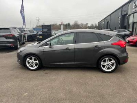 Used Ford Focus 2015 for sale - 77921348: Photo 5