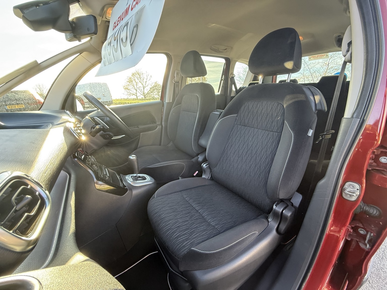 Used Citroen C3 Picasso 2012 for sale - 76643439: Photo 19