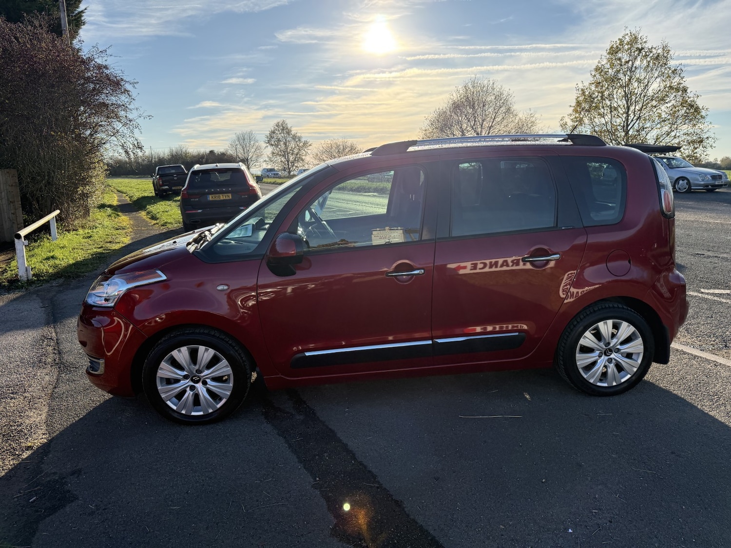 Used Citroen C3 Picasso 2012 for sale - 76643439: Photo 5