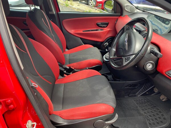 Used Chrysler Ypsilon 2013 for sale - 74864272: Photo 11