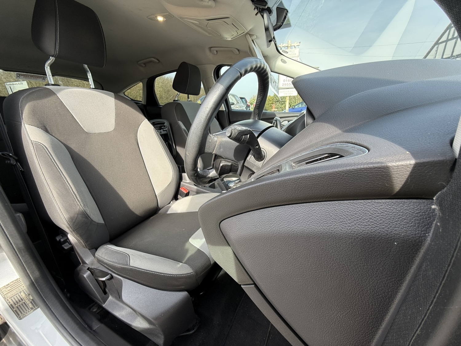 Used Ford Focus 2011 for sale - 77968671: Photo 11