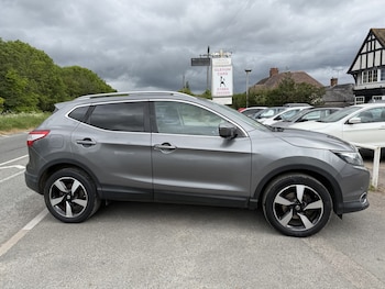 Used Nissan Qashqai 2016 for sale - 78545776: Photo