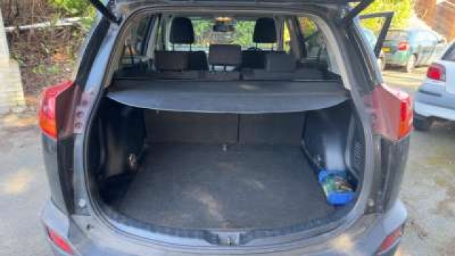 Used Toyota RAV4 2015 for sale - 77921335: Photo 7