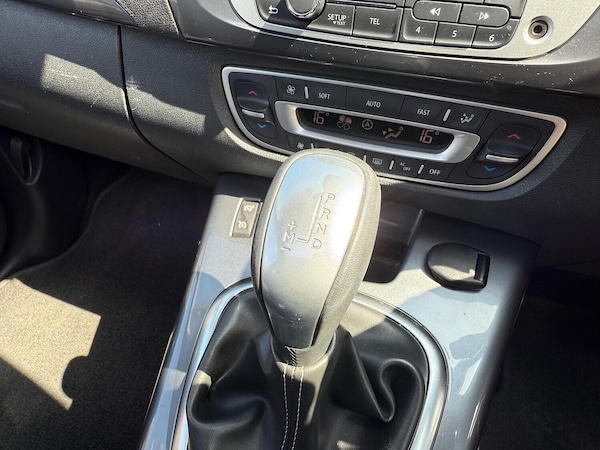 Used Renault Scenic 2013 for sale - 75338059: Photo 33