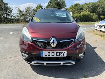 Used Renault Scenic 2013 for sale - 75338059: Photo