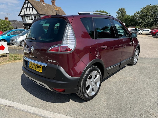 Used Renault Scenic 2013 for sale - 75338059: Photo 9