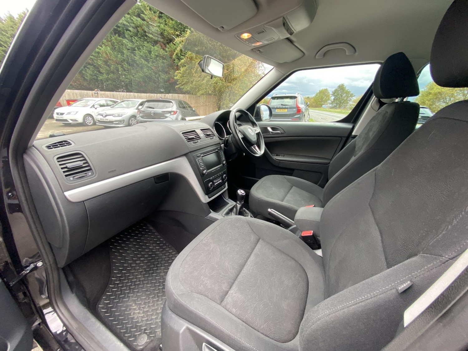 Used Skoda Yeti 2014 for sale - 76358066: Photo 17