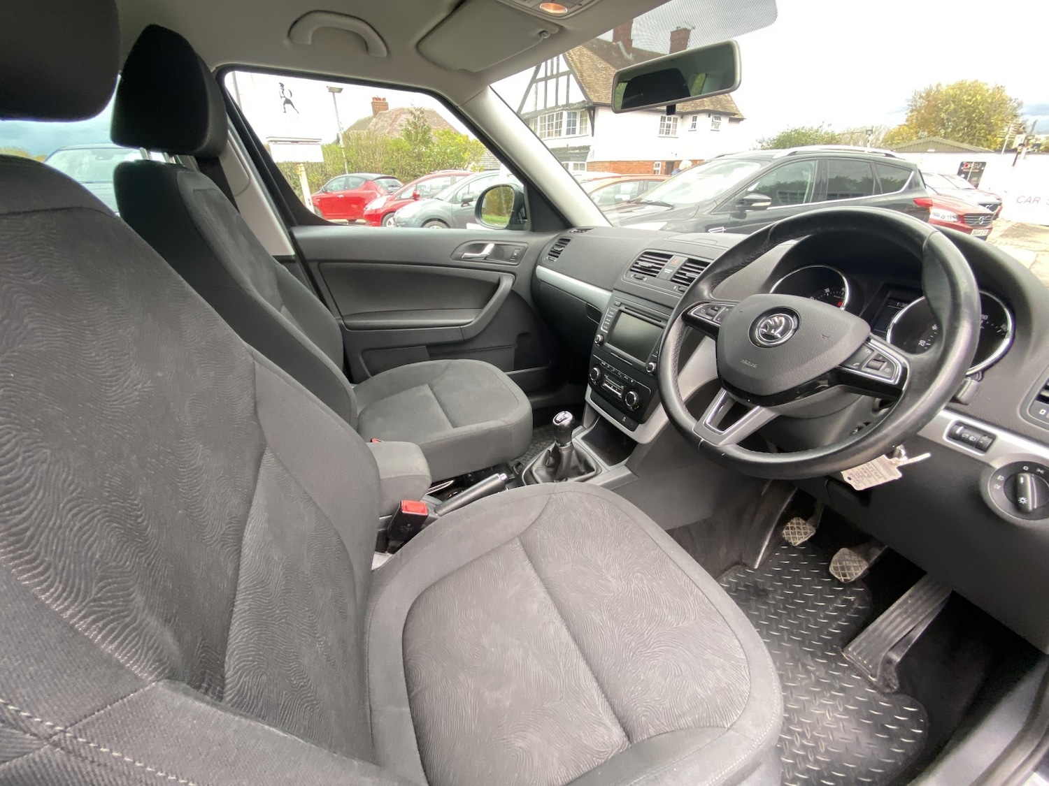 Used Skoda Yeti 2014 for sale - 76358066: Photo 9