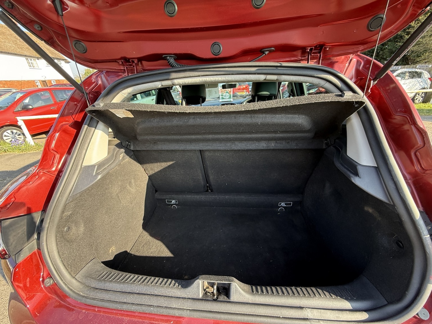 Used Renault Clio 2018 for sale - 76924331: Photo 14