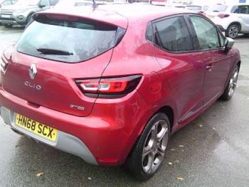 Used Renault Clio 2018 for sale - 76924331: Photo