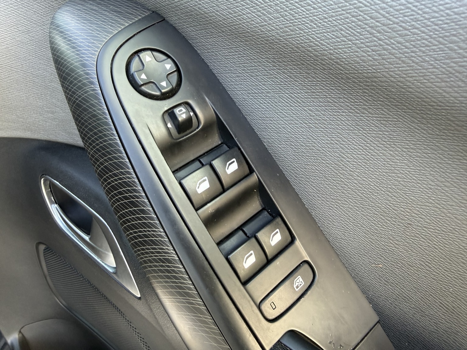 Used Citroen C4 Picasso 2014 for sale - 76391497: Photo 27