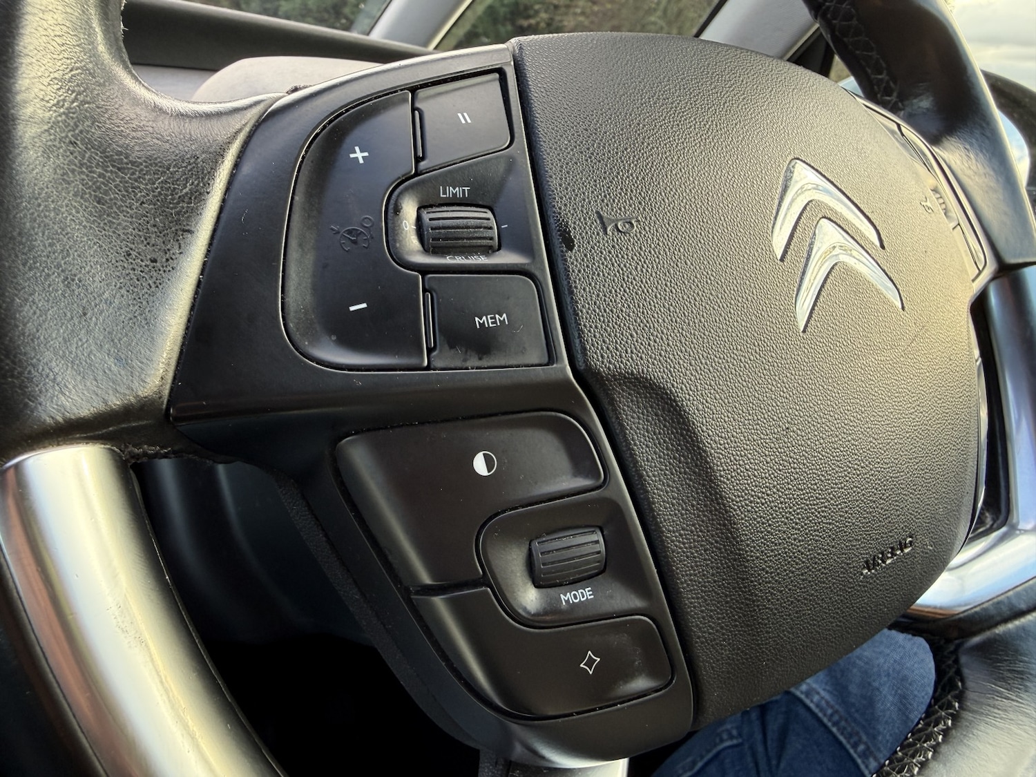 Used Citroen C4 Picasso 2014 for sale - 76391497: Photo 30