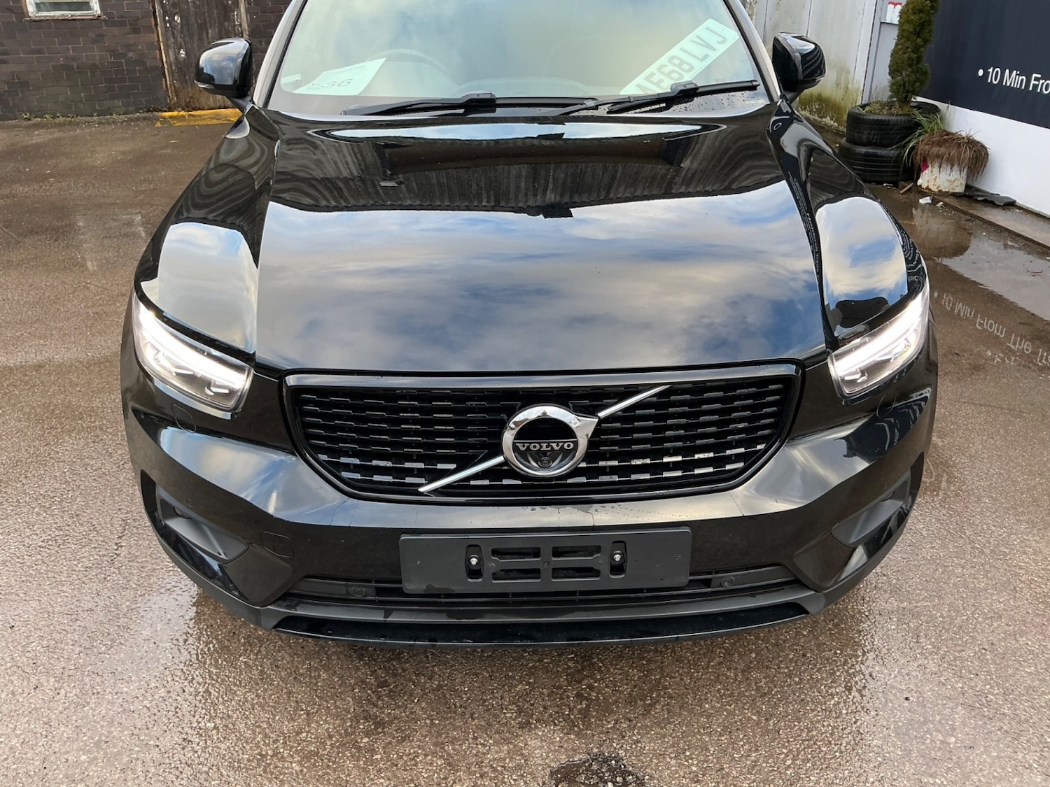 Used Volvo XC40 2019 for sale - 77953995: Photo 3