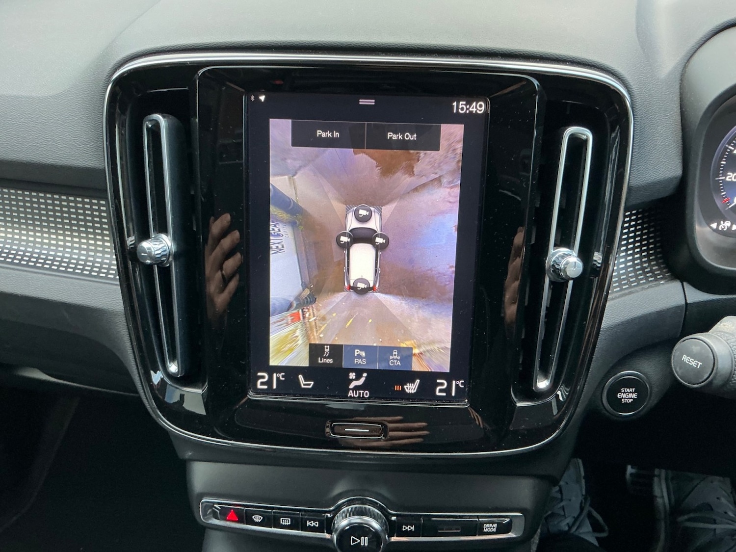 Used Volvo XC40 2019 for sale - 77953995: Photo 9