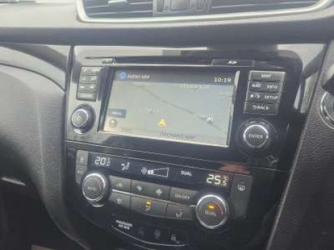 Used Nissan Qashqai 2016 for sale - 77668671: Photo 13