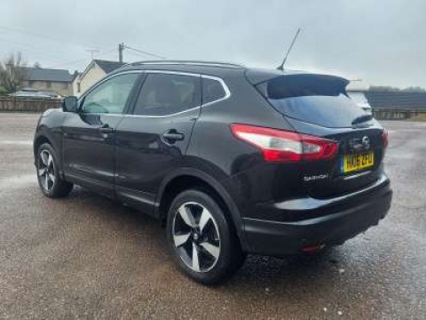 Used Nissan Qashqai 2016 for sale - 77668671: Photo 6