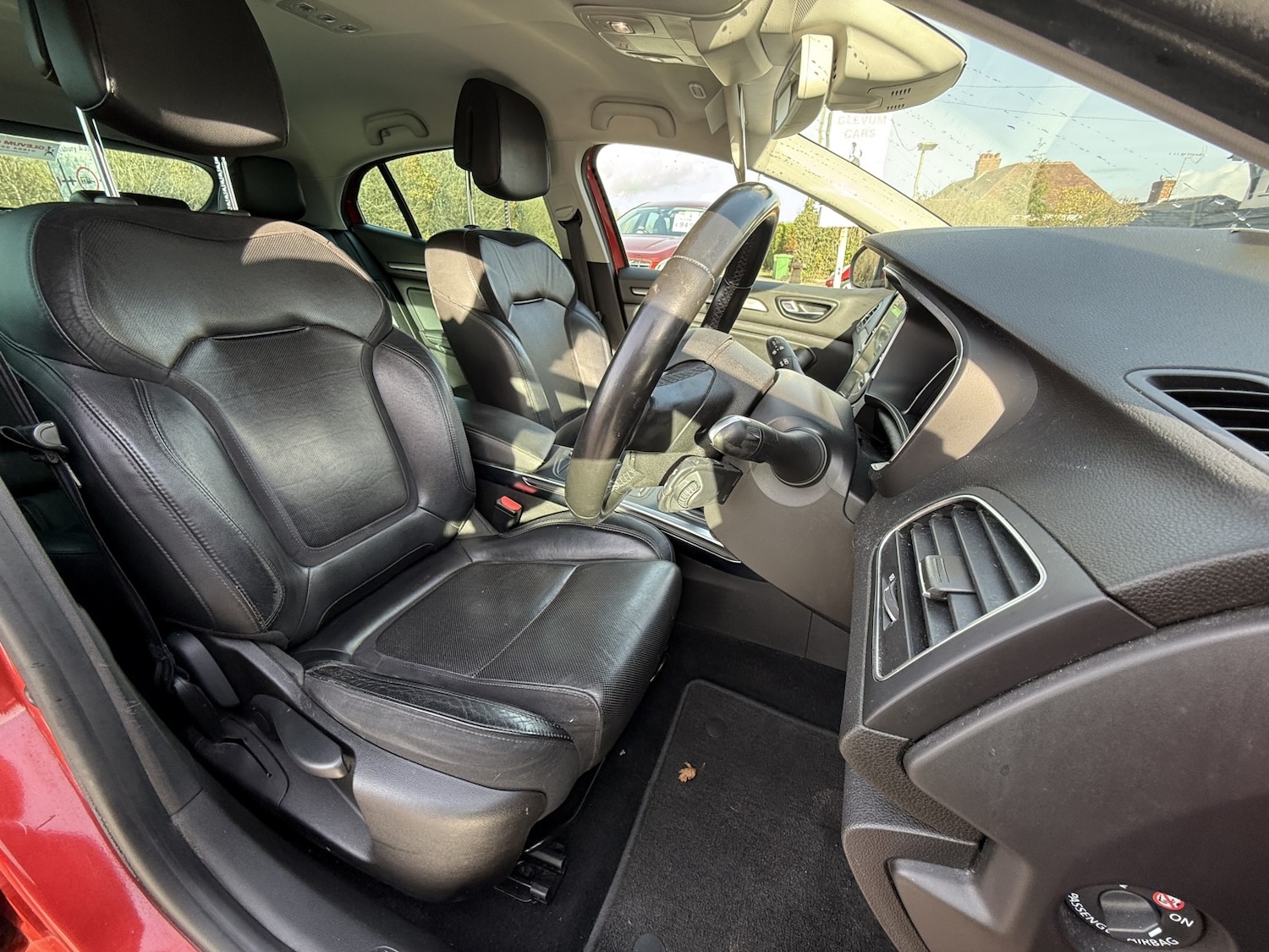 Used Renault Megane 2016 for sale - 76407549: Photo 12