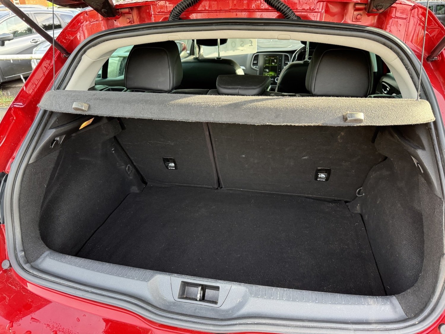 Used Renault Megane 2016 for sale - 76407549: Photo 8