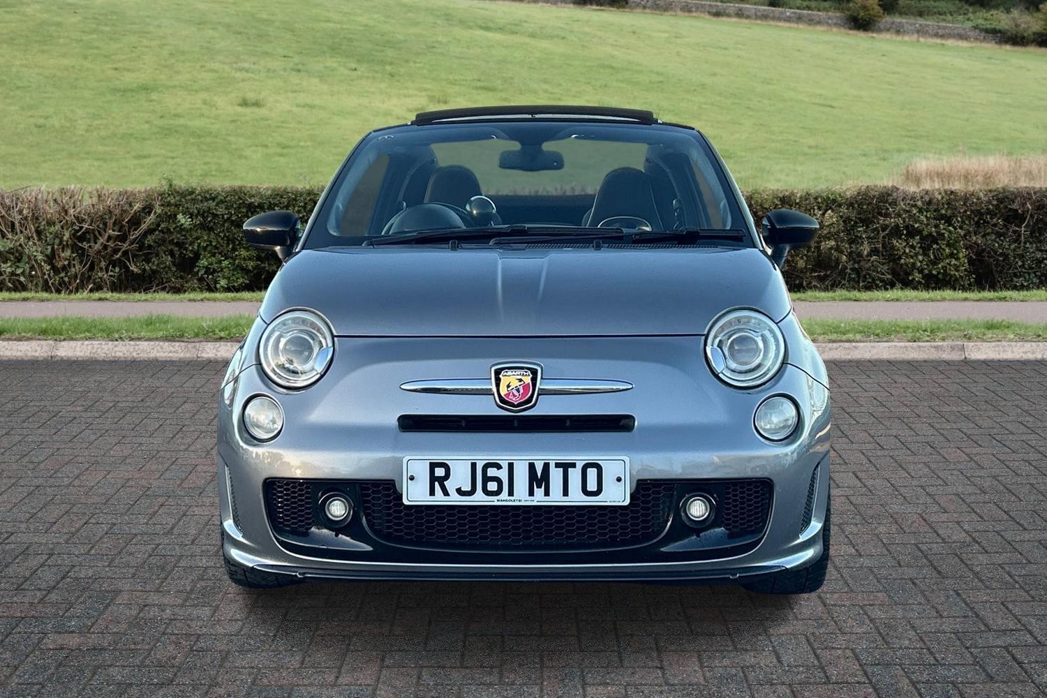 Used Abarth 500 2011 for sale - 77173167: Photo 2