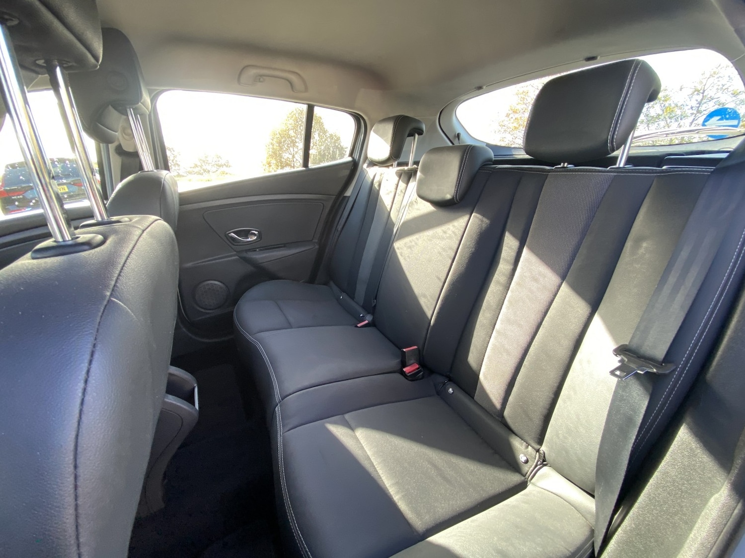 Used Renault Megane 2016 for sale - 76369309: Photo 16