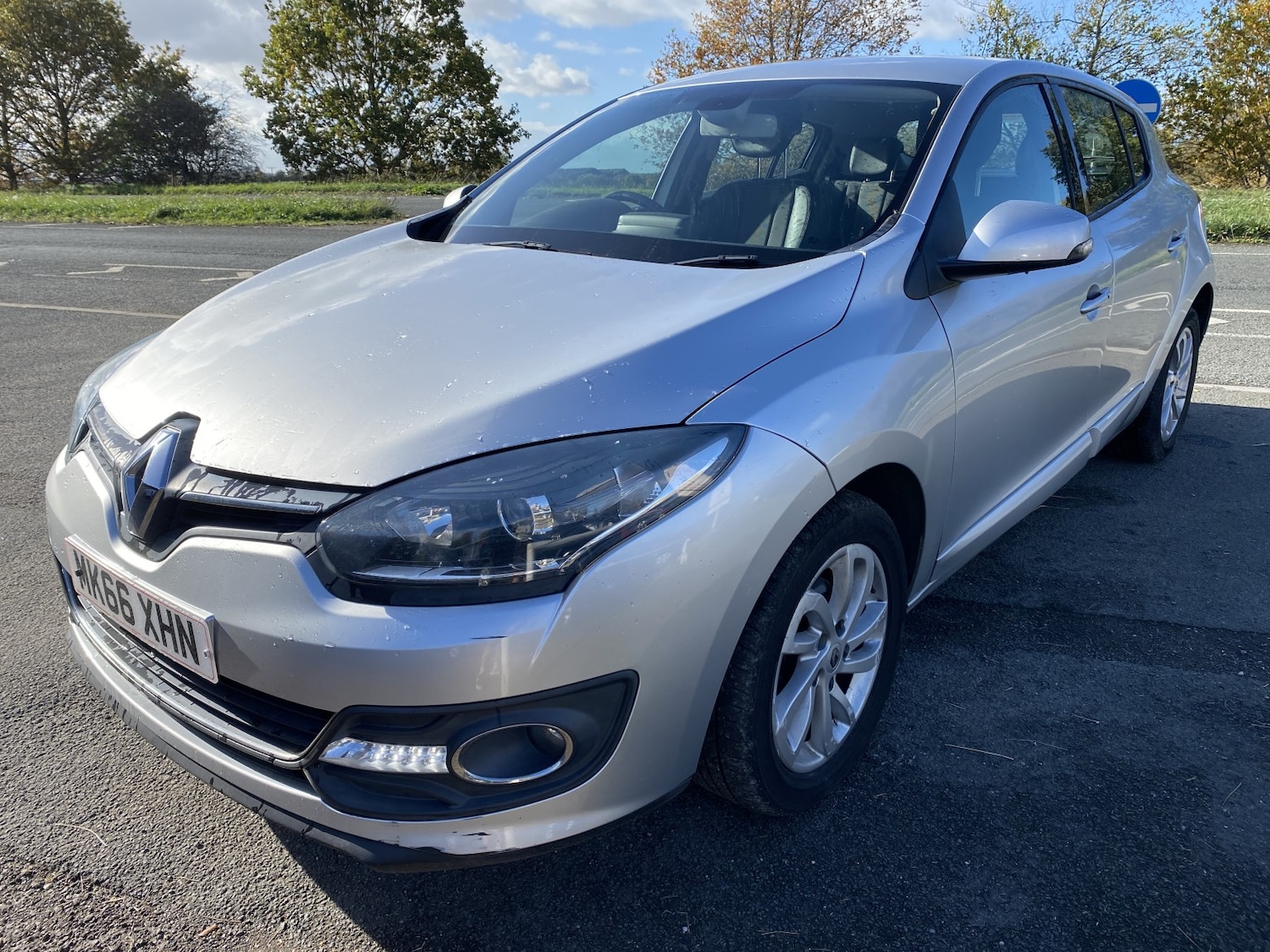 Used Renault Megane 2016 for sale - 76369309: Photo 4