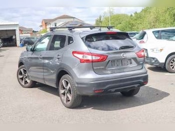 Used Nissan Qashqai 2015 for sale - 75632787: Photo