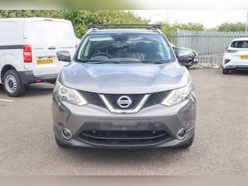 Used Nissan Qashqai 2015 for sale - 75632787: Photo