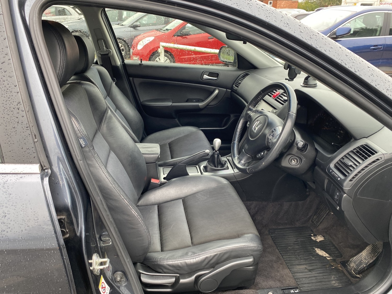 Used Honda Accord 2009 for sale - 77590107: Photo 11