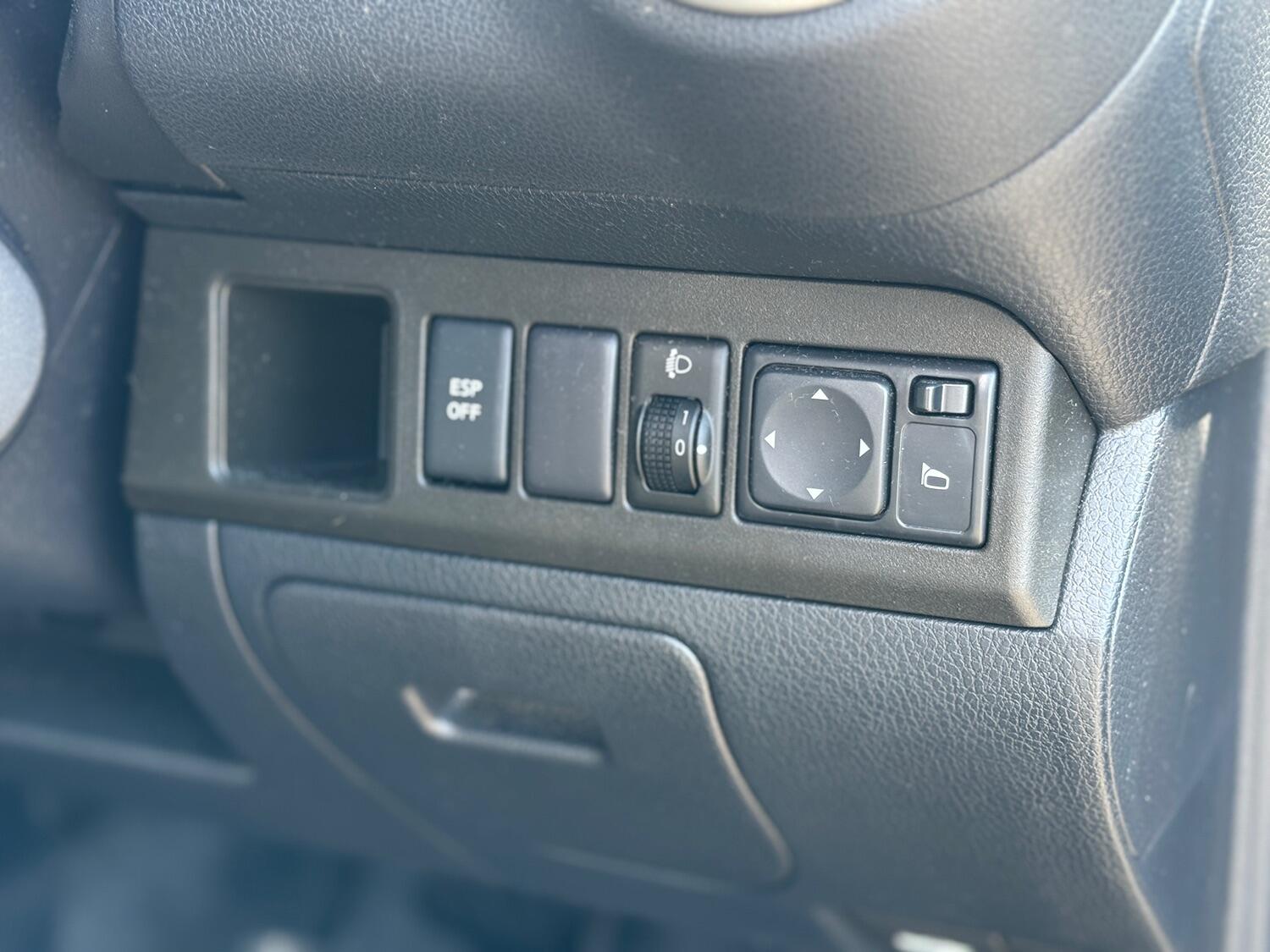 Used Nissan Note 2012 for sale - 75691922: Photo 24