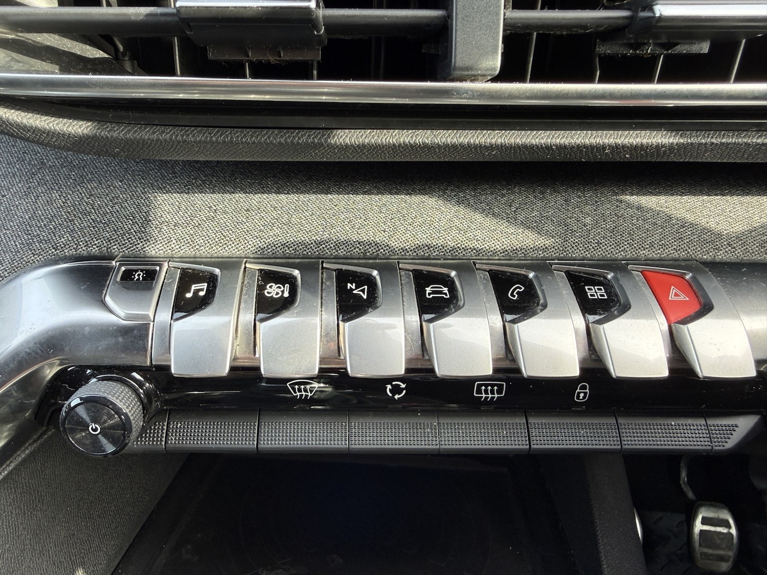 Used Peugeot 3008 2019 for sale - 77781710: Photo 29