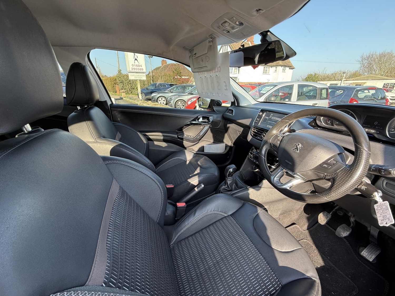 Used Peugeot 208 2013 for sale - 77759015: Photo 10