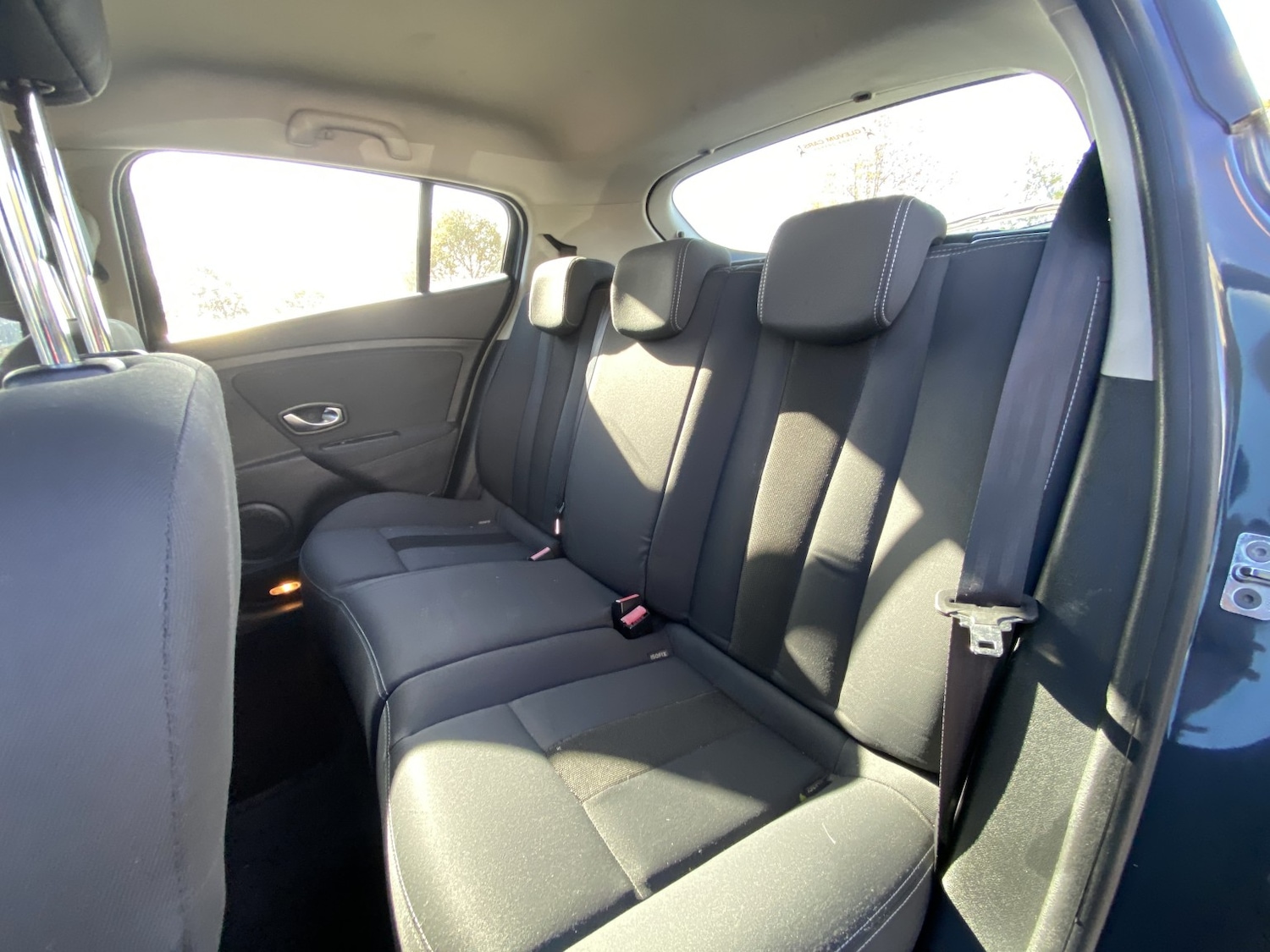 Used Renault Megane 2011 for sale - 76082705: Photo 16