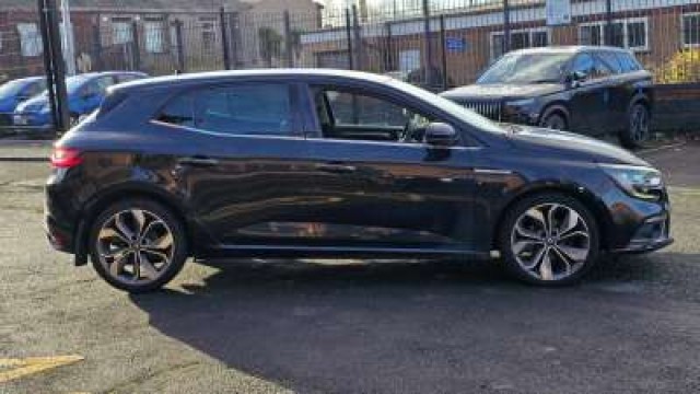 Used Renault Megane 2017 for sale - 77154418: Photo 5