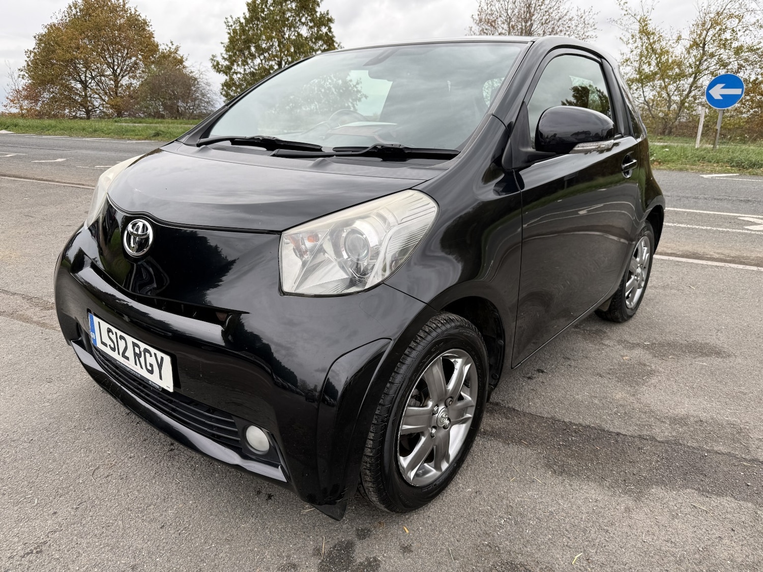 Used Toyota IQ 2012 for sale - 76407635: Photo 4