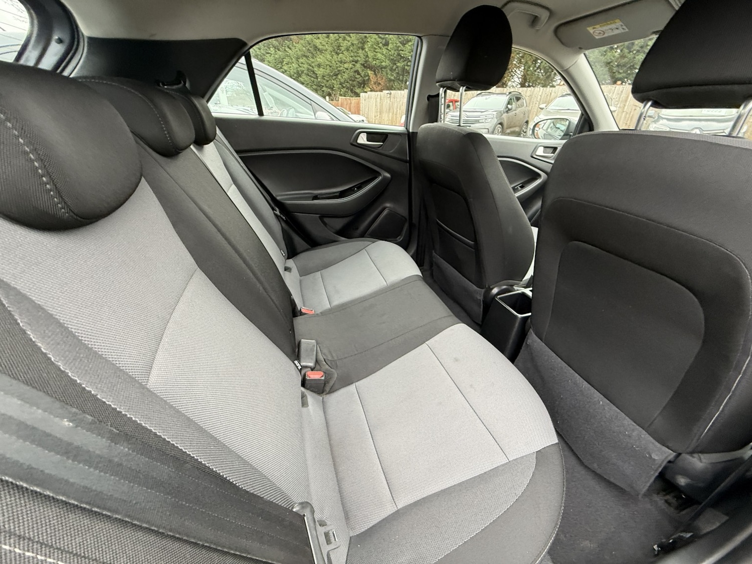 Used Hyundai i20 2020 for sale - 77313981: Photo 8