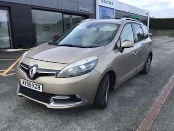Used Renault Grand Scenic 2015 for sale - 78782270: Photo