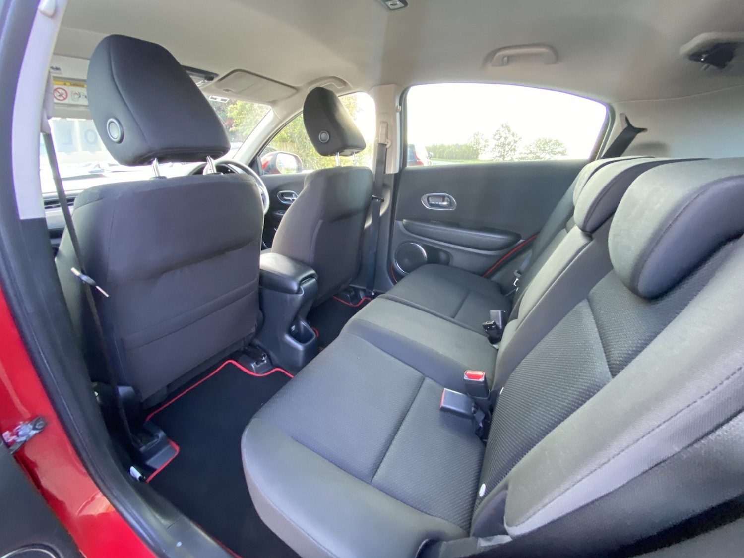 Used Honda HR-V 2016 for sale - 76369237: Photo 15