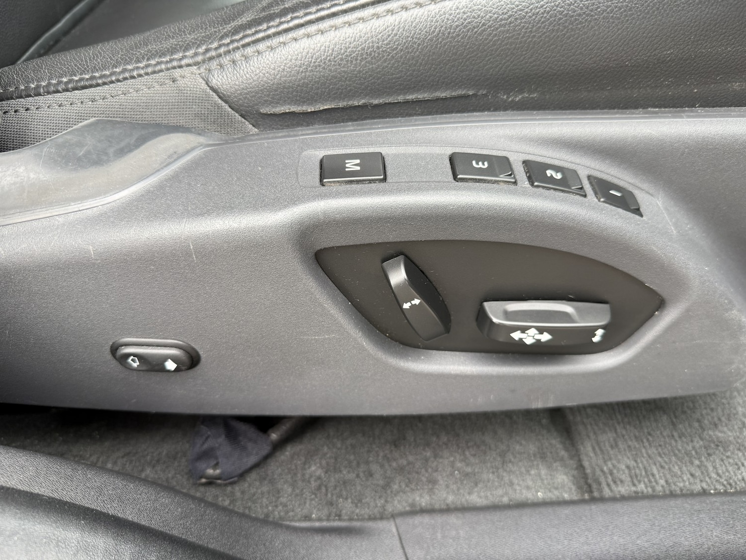 Used Volvo XC60 2014 for sale - 75999868: Photo 27