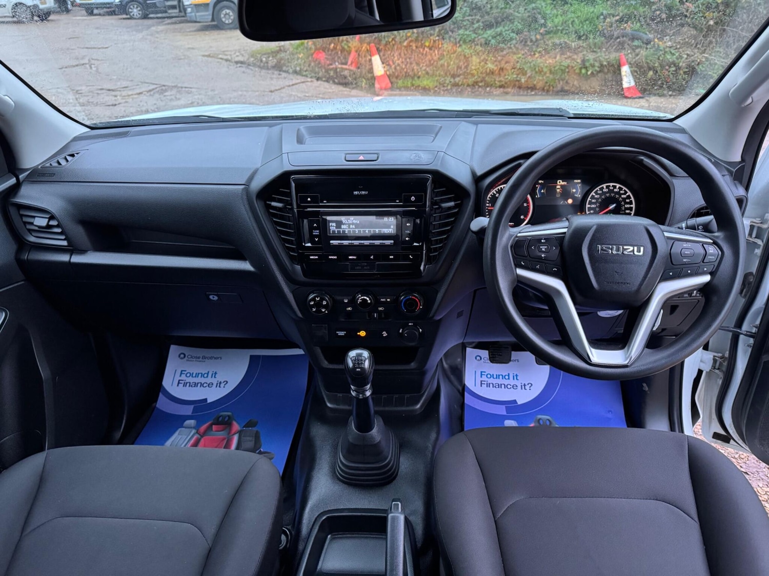 Used Isuzu D-Max 2022 for sale - 76936638: Photo 17