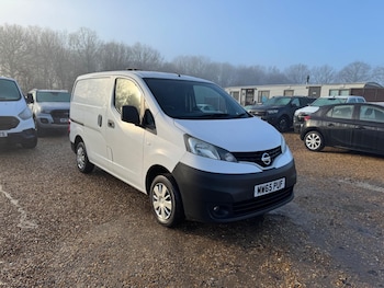 Used Nissan NV200 2015 for sale - 77203080: Photo